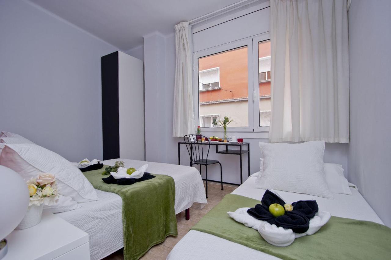 Barcelona City North Hostal Eksteriør bilde