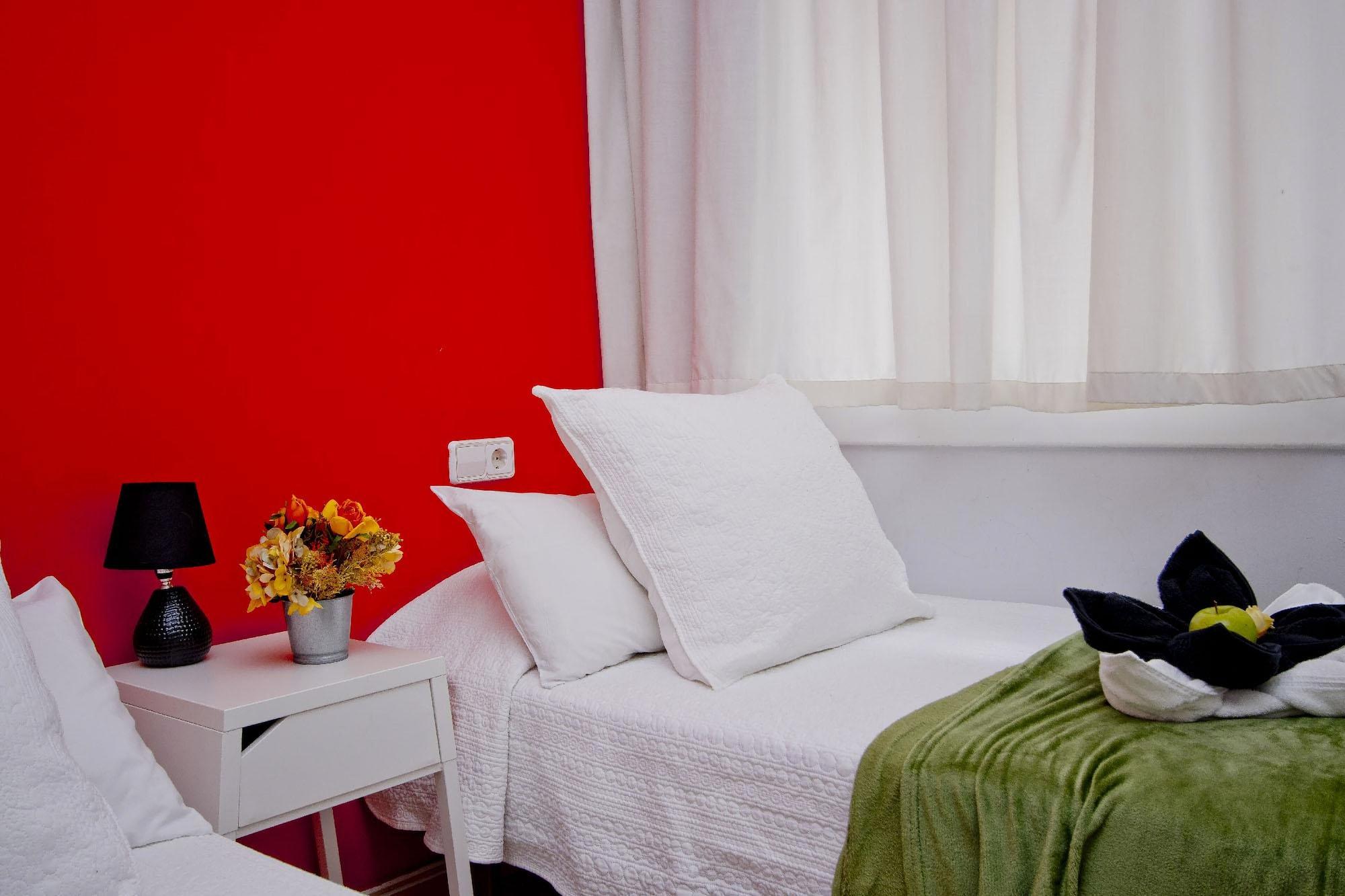 Barcelona City North Hostal Eksteriør bilde