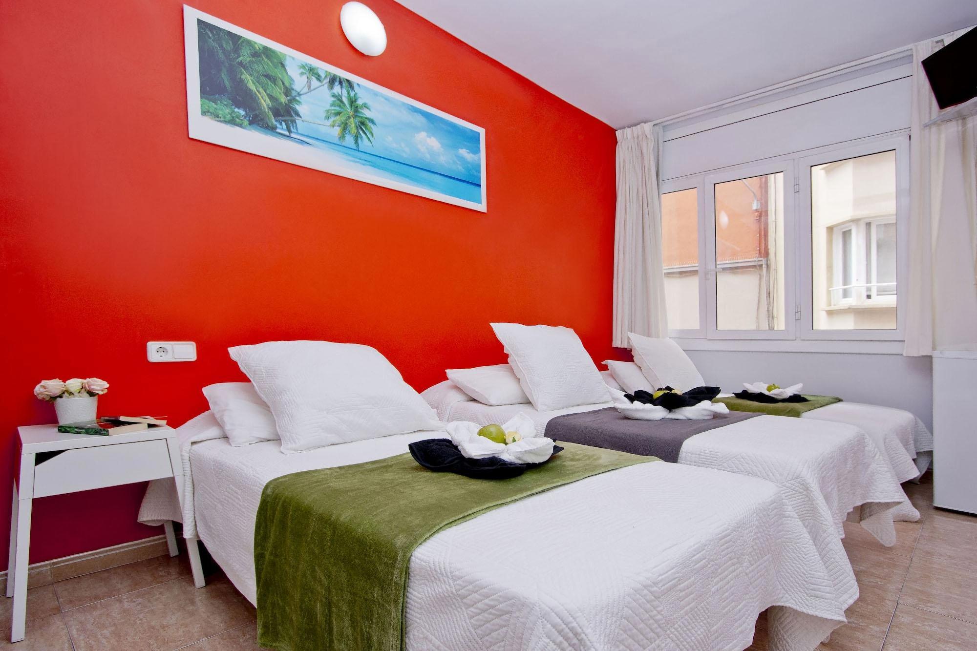 Barcelona City North Hostal Eksteriør bilde